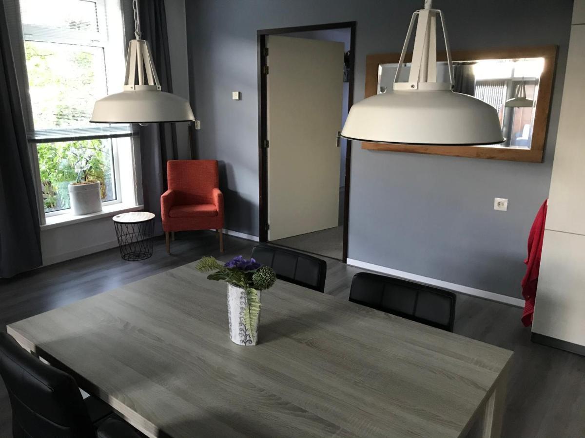 Aan De Lauwers Apartment