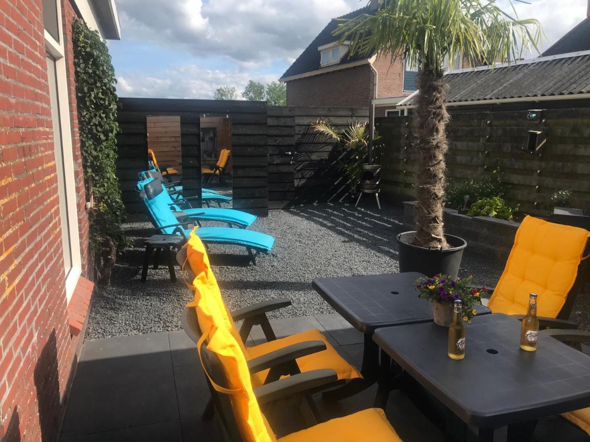 Aan De Lauwers Apartment